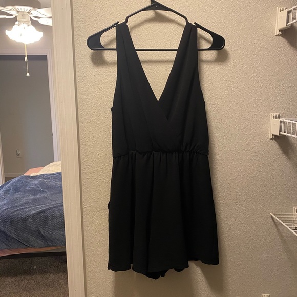 Black Romper - Picture 2 of 4